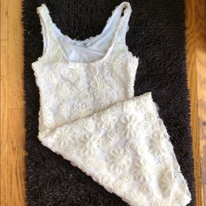 Cream lace lined sleeveless sheath